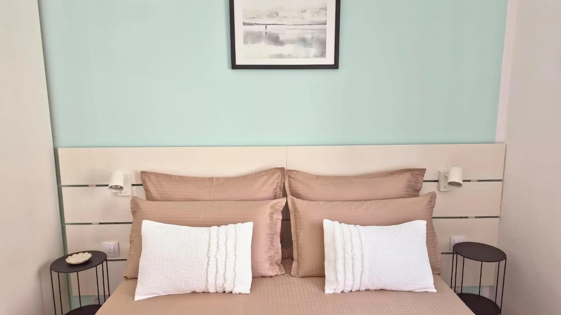 Apartment Bungalow Aqua Sol - Playa Roca Residence - Sea Front Access - Free Ac - Wifi Costa Teguise Spain