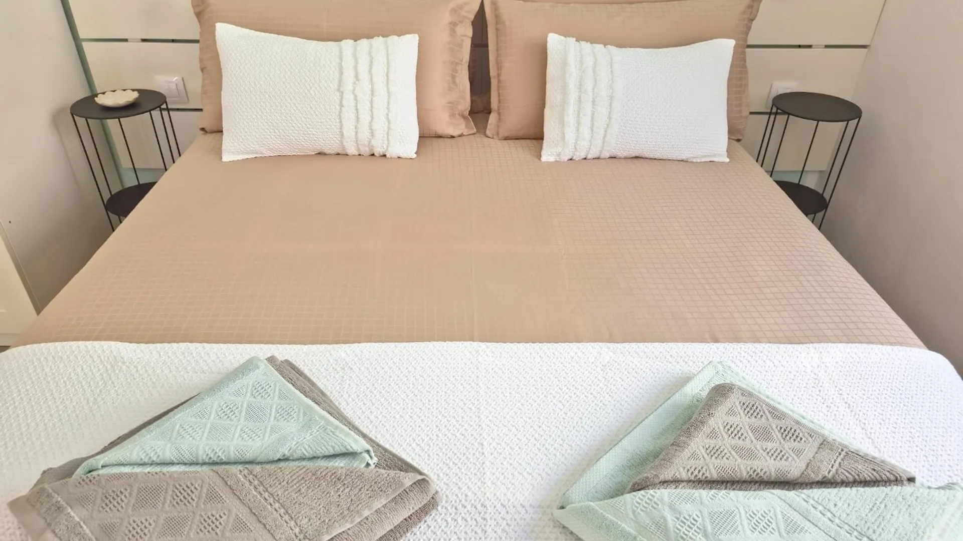 Bungalow Aqua Sol - Playa Roca Residence - Sea Front Access - Free Ac - Wifi Costa Teguise Španělsko